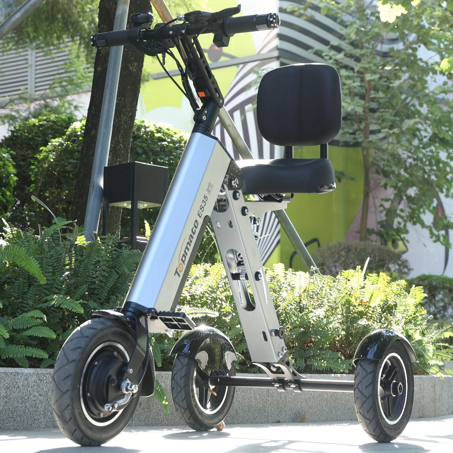 10-Inch Folding Electric Tricycle (With Adult Backrest Seat), an Electric Scooter Equipped with a 36V 7.8Ah Removable Battery, Featuring Reverse Assist And 3-Speed Gear Adjustment